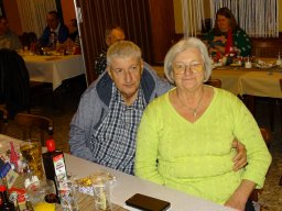 Geburtstag von Peter Zippo im GH Timo mit dem Dornbacher